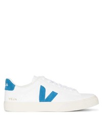 Baskets basses en cuir blanc et bleu Veja