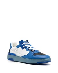 Baskets basses en cuir blanc et bleu Givenchy