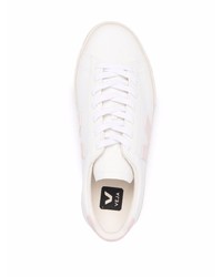 Baskets basses en cuir blanc et rose Veja