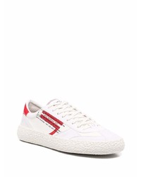 Baskets basses en cuir blanc et rouge Puraai