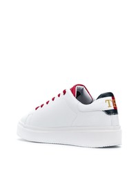 Baskets basses en cuir blanc et rouge Tommy Hilfiger