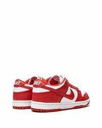 Baskets basses en cuir blanc et rouge Nike