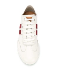 Baskets basses en cuir blanc et rouge Bally