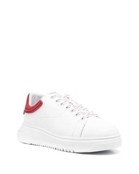 Baskets basses en cuir blanc et rouge Emporio Armani