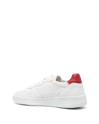 Baskets basses en cuir blanc et rouge D.A.T.E