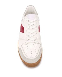 Baskets basses en cuir blanc et rouge Ami