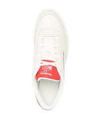 Baskets basses en cuir blanc et rouge Reebok