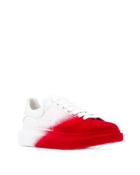 Baskets basses en cuir blanc et rouge Alexander McQueen