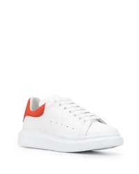 Baskets basses en cuir blanc et rouge Alexander McQueen