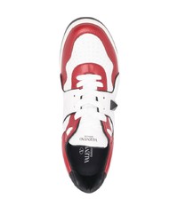 Baskets basses en cuir blanc et rouge Valentino Garavani
