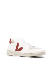 Baskets basses en cuir blanc et rouge Veja