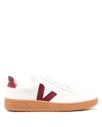 Baskets basses en cuir blanc et rouge Veja