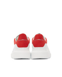 Baskets basses en cuir blanc et rouge Alexander McQueen