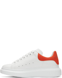 Baskets basses en cuir blanc et rouge Alexander McQueen