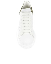 Baskets basses en cuir blanc et vert Alexander McQueen