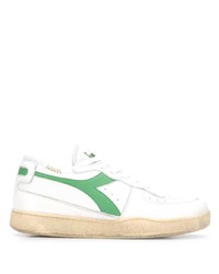 Baskets basses en cuir blanc et vert Diadora