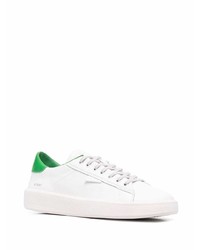 Baskets basses en cuir blanc et vert D.A.T.E