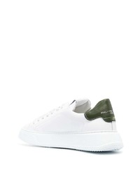 Baskets basses en cuir blanc et vert Philippe Model Paris