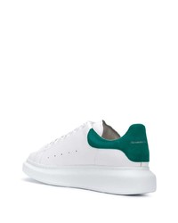 Baskets basses en cuir blanc et vert Alexander McQueen