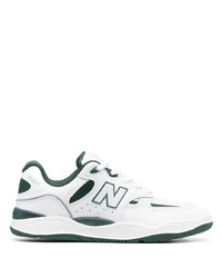 Baskets basses en cuir blanc et vert New Balance