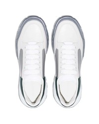 Baskets basses en cuir blanc et vert Alexander McQueen