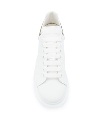 Baskets basses en cuir blanc et vert Alexander McQueen