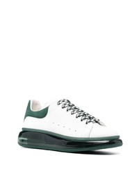 Baskets basses en cuir blanc et vert Alexander McQueen