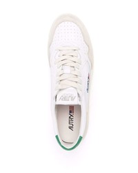 Baskets basses en cuir blanc et vert AUTRY