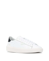 Baskets basses en cuir blanches et noires D.A.T.E