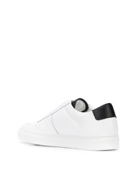 Baskets basses en cuir blanches et noires Common Projects