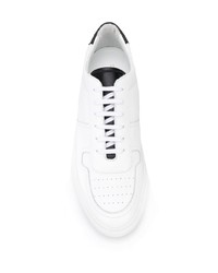 Baskets basses en cuir blanches et noires Common Projects