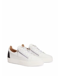 Baskets basses en cuir blanches et noires Giuseppe Zanotti