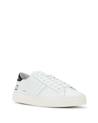 Baskets basses en cuir blanches et noires D.A.T.E