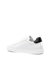 Baskets basses en cuir blanches et noires Moschino