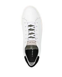 Baskets basses en cuir blanches et noires Low Brand