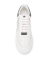 Baskets basses en cuir blanches et noires Emporio Armani