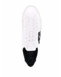 Baskets basses en cuir blanches et noires Moncler