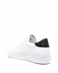 Baskets basses en cuir blanches et noires D.A.T.E