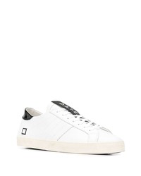 Baskets basses en cuir blanches et noires D.A.T.E