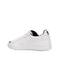 Baskets basses en cuir blanches et noires Asics