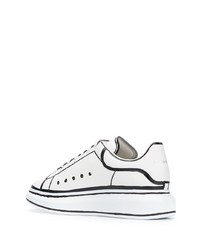 Baskets basses en cuir blanches et noires Alexander McQueen