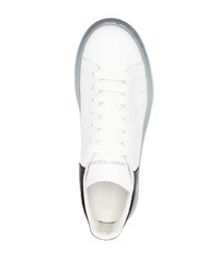 Baskets basses en cuir blanches et noires Alexander McQueen