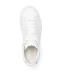 Baskets basses en cuir blanches et noires Alexander McQueen