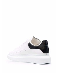 Baskets basses en cuir blanches et noires Alexander McQueen