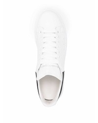 Baskets basses en cuir blanches et noires Alexander McQueen