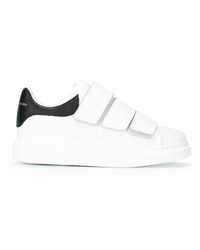 Baskets basses en cuir blanches et noires Alexander McQueen