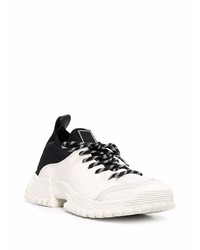 Baskets basses en cuir blanches et noires Emporio Armani