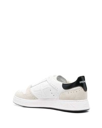 Baskets basses en cuir blanches et noires Premiata