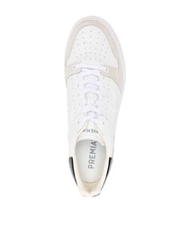 Baskets basses en cuir blanches et noires Premiata