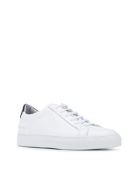 Baskets basses en cuir blanches et noires Common Projects